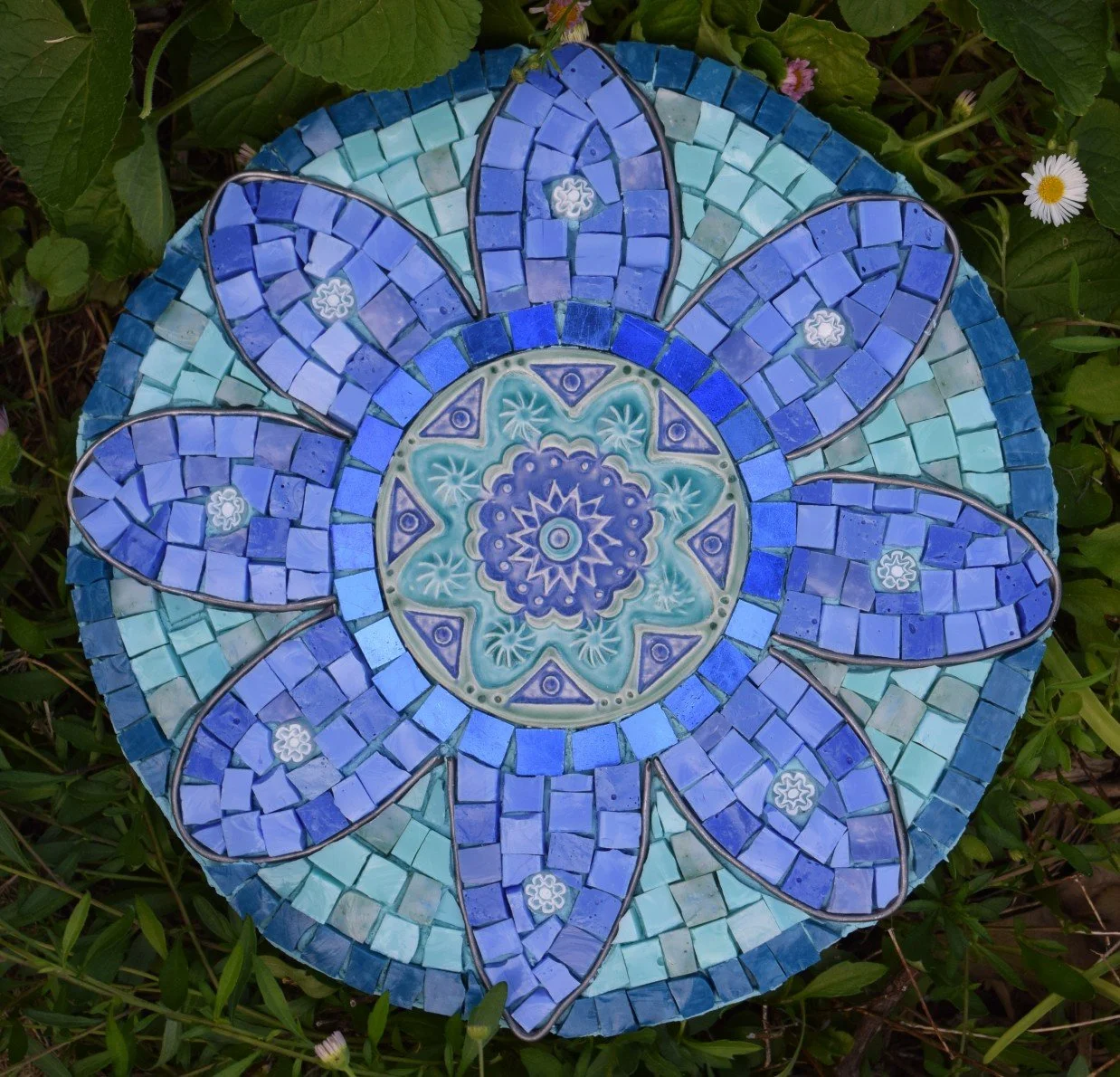 Aqua Mandala (Smalti, Gold Smalti, Lead, Millefiori)