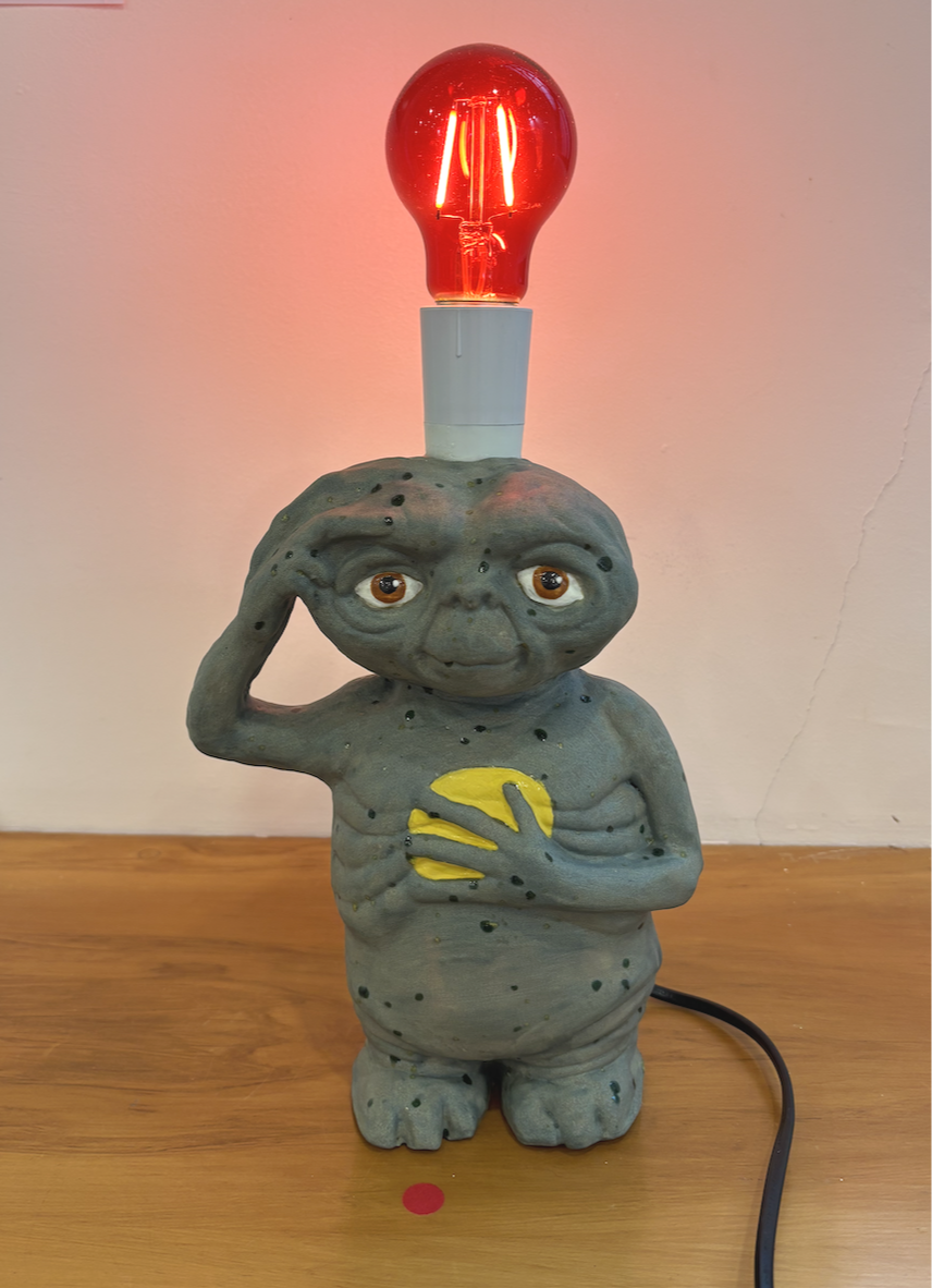 E.T Lamp