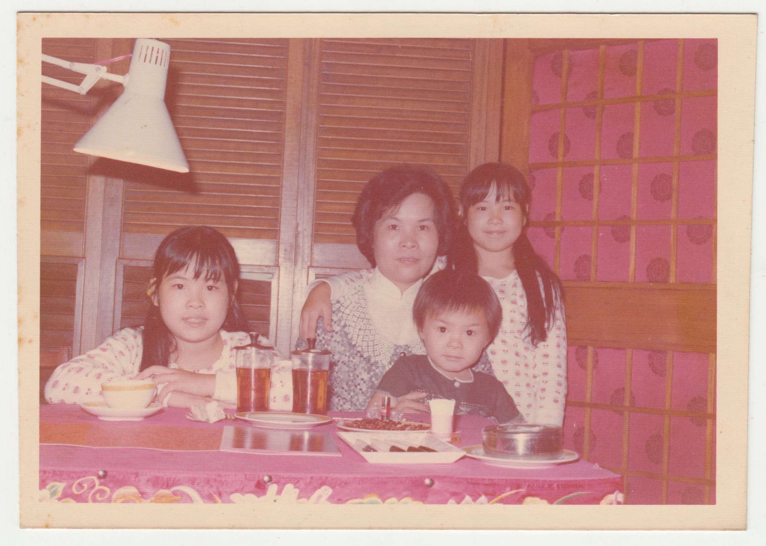 Mum, Grandma, Uncle Day, and EE at a Chinese restaurant 酒樓, c. 1970s.