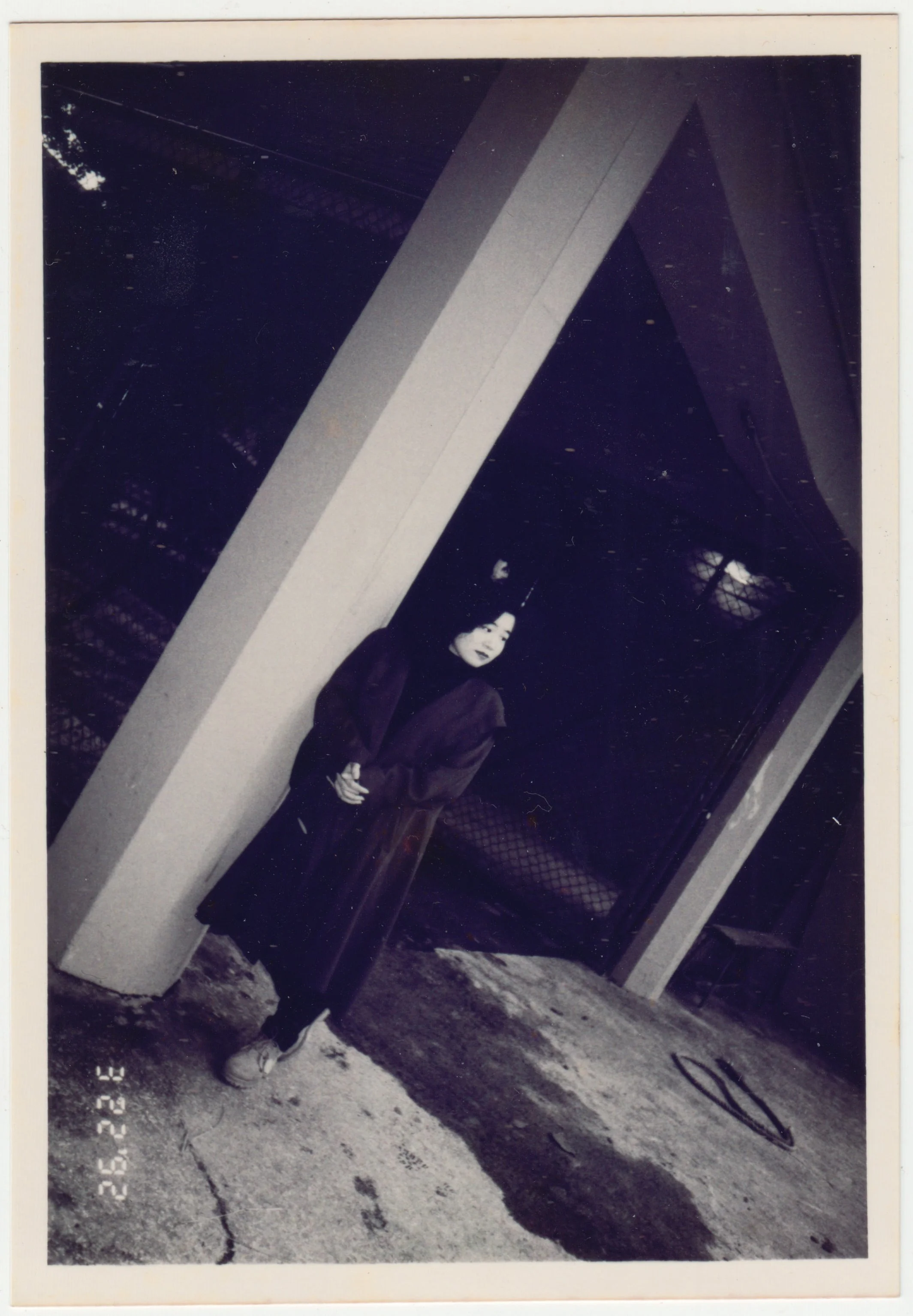 EE at Hong Kong Jockey Club Stable, Shatin. The photo was taken by Mum on 22 March 1992. 