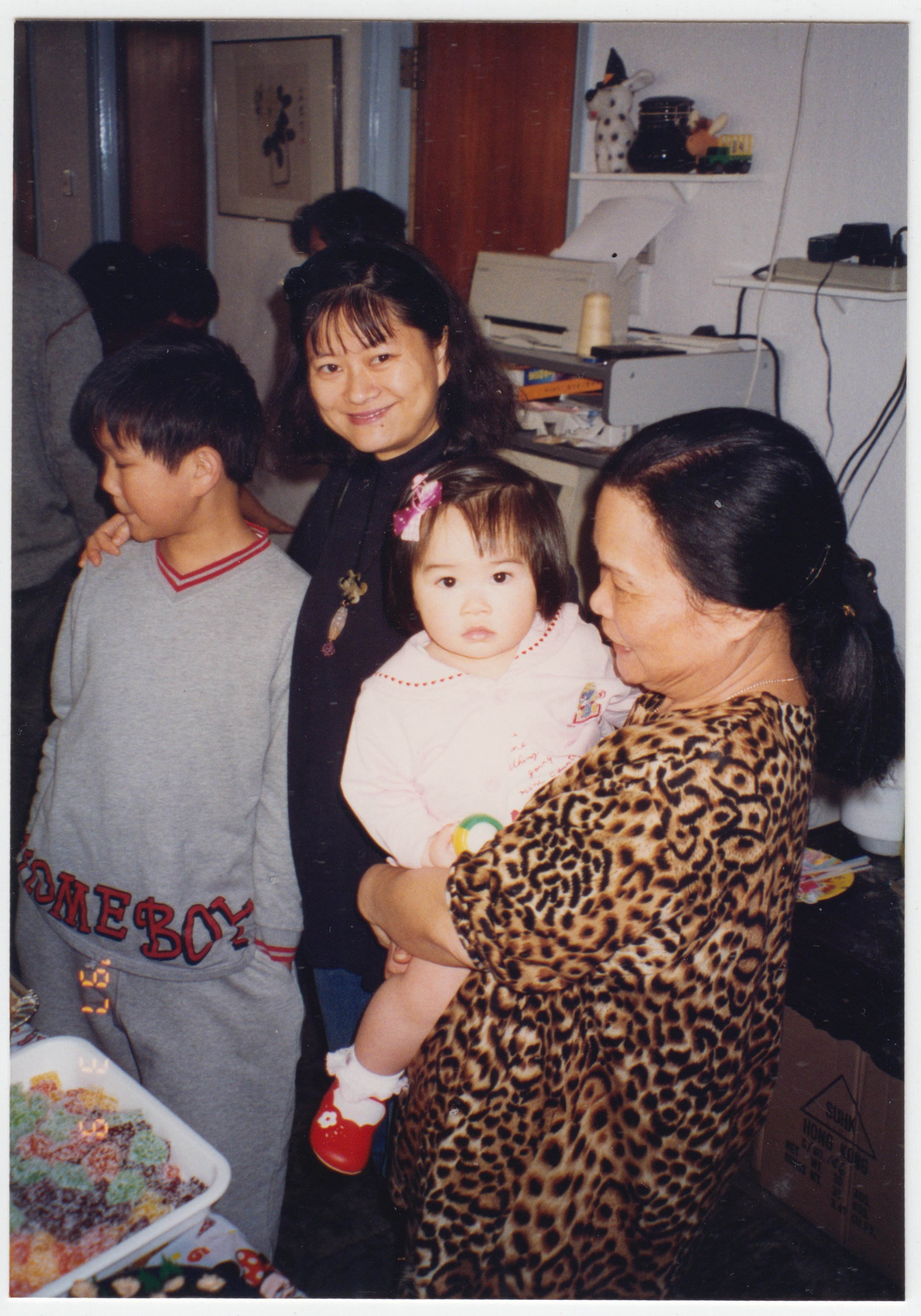 no. 00436 / Grandma, Charlotte, 大表舅母 & Leonard So at Charlotte's birthday party, taken on 19/F on 9 March 1997. 