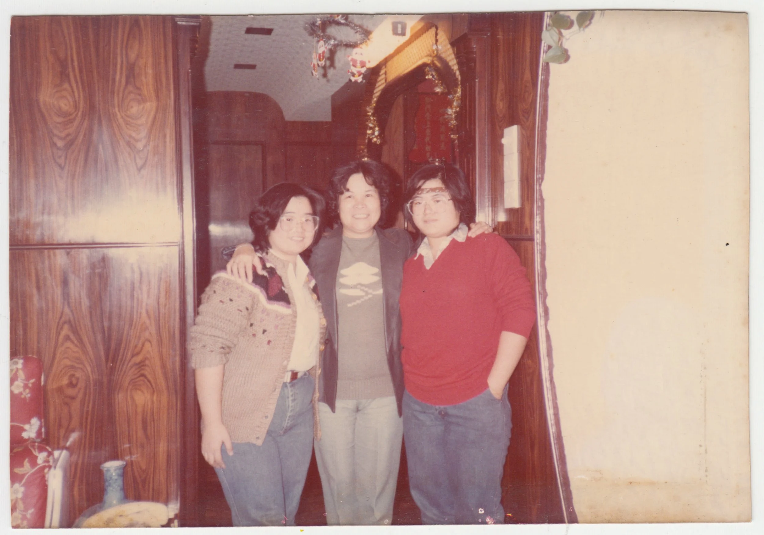 Grandma with Mum & EE at home on 18/F, Wing Ying Mansion, before Mum & EE left for Switzerland for their studies, c. 1982.