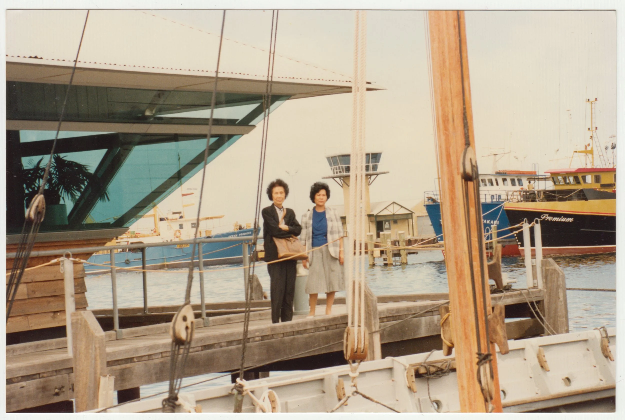 姨太婆 and Grandma in Australia, c. March 1990