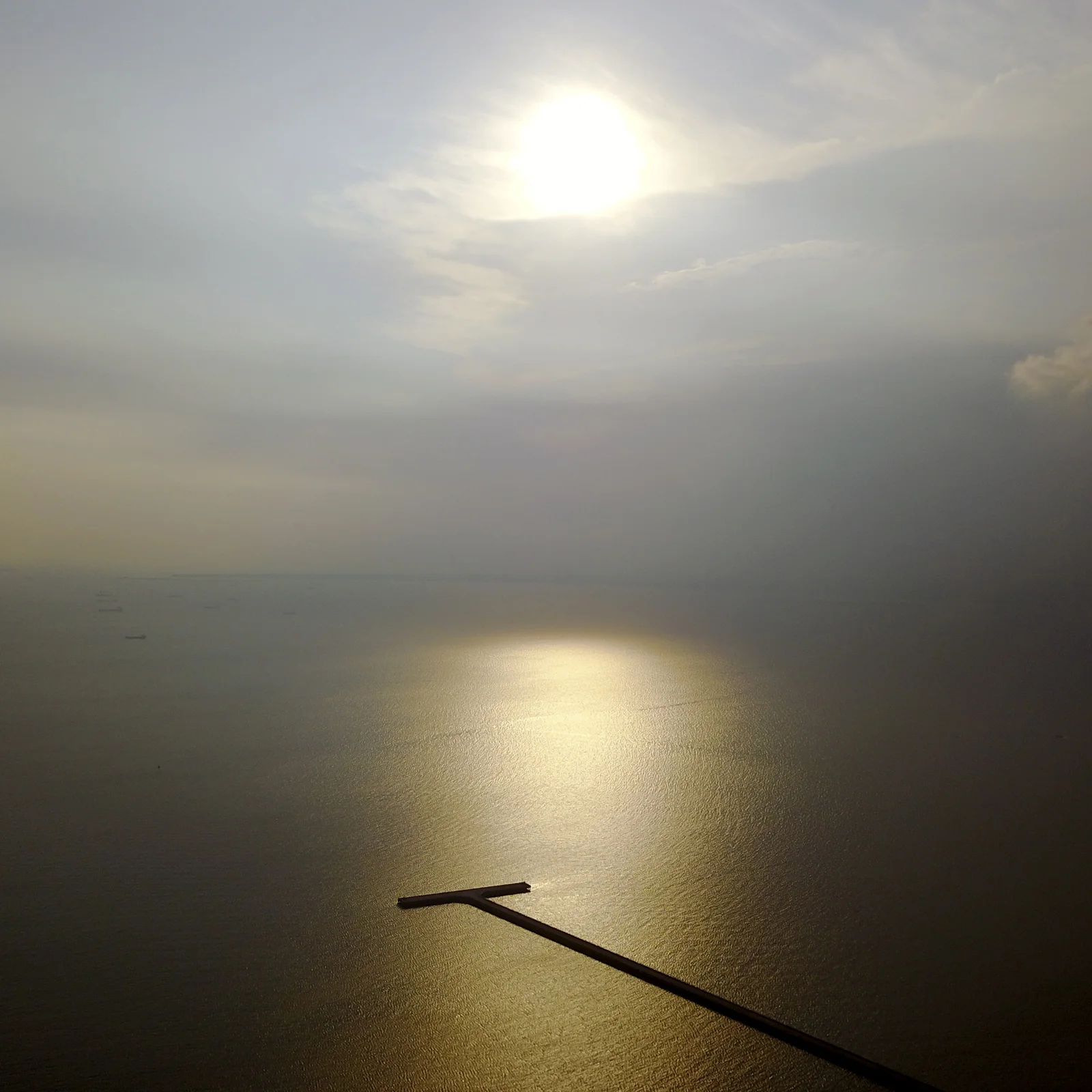  I NEVER MET A SUNSET I DID NOT LIKE 