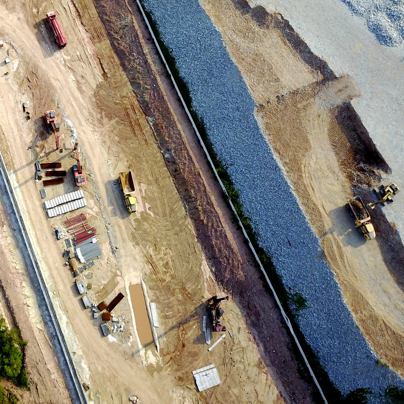  CONSTRUCTION IS CHILDPLAY 