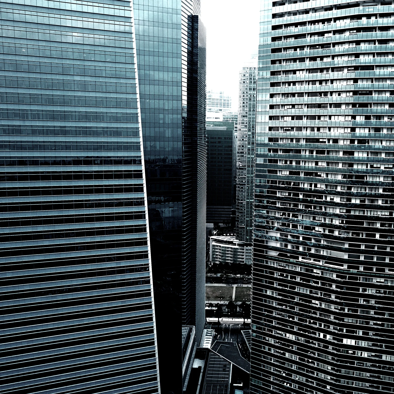  MARINA BAY FINANCIAL DISTRICT 