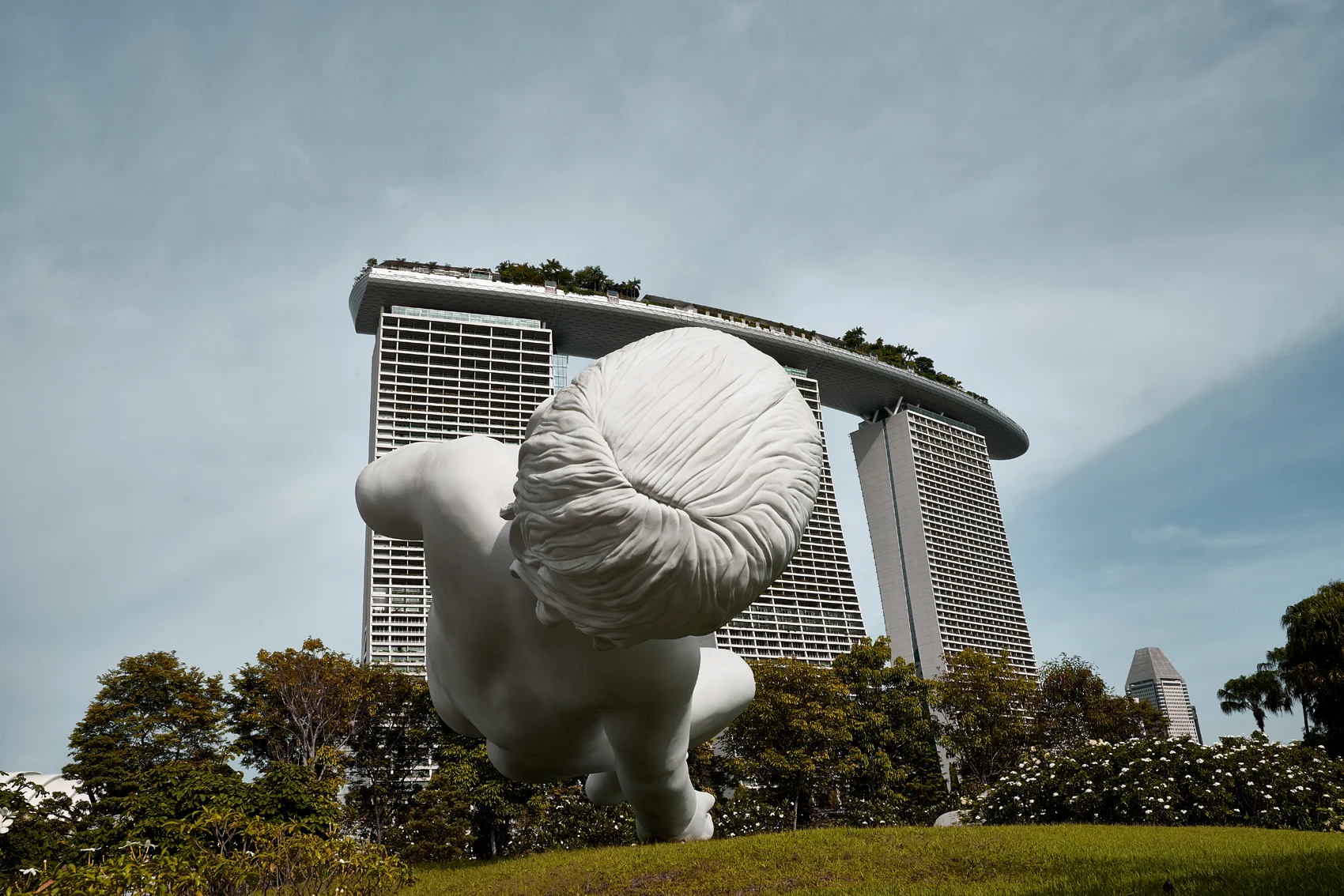  MARC QUINN’S SLEEPING BABY - GARDENS BY THE BAY 