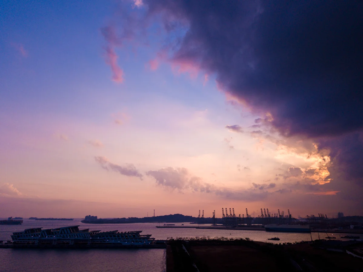  SINGAPORE - KEPPEL HARBOUR 