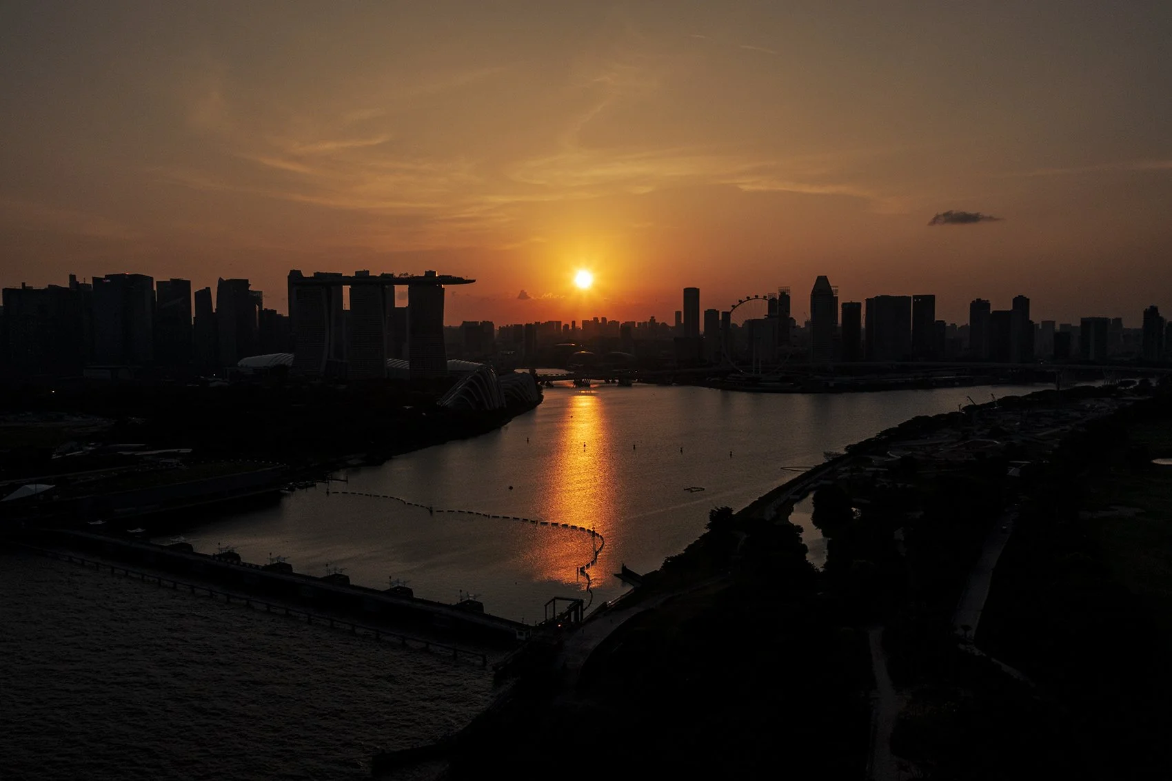  MARINA E DRIVE - SINGAPORE 