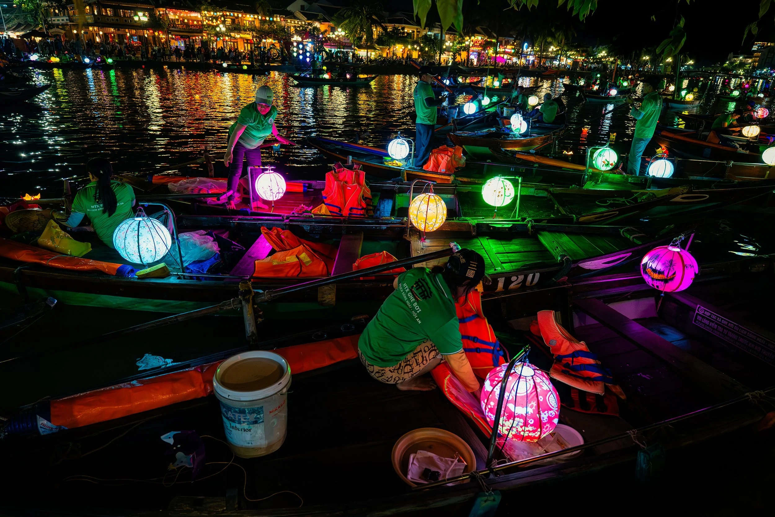  HOI AN ANCIENT TOWN - VIETNAM 