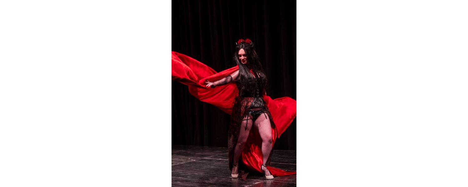 Scarlett Jezebel - Witch Burlesque - Hobart