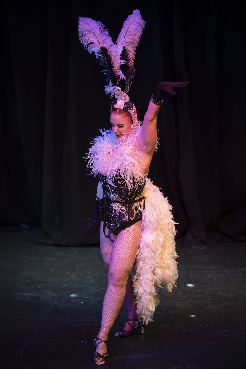 Grace Cherry showgirl The stripper performance