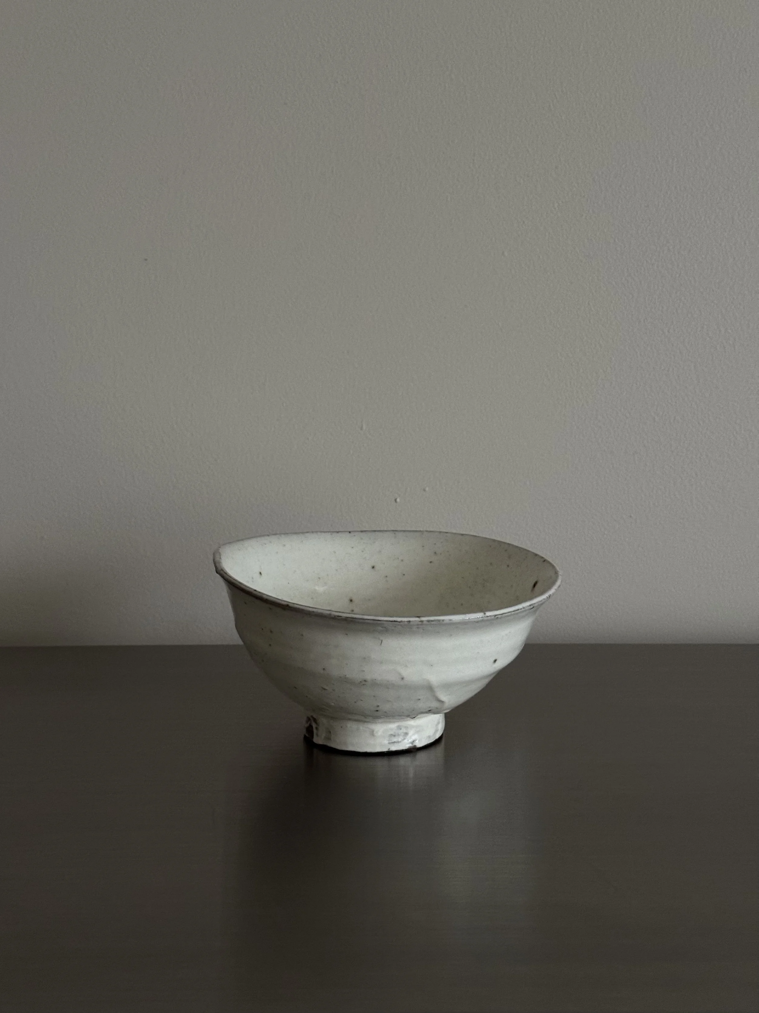 Footed bowl