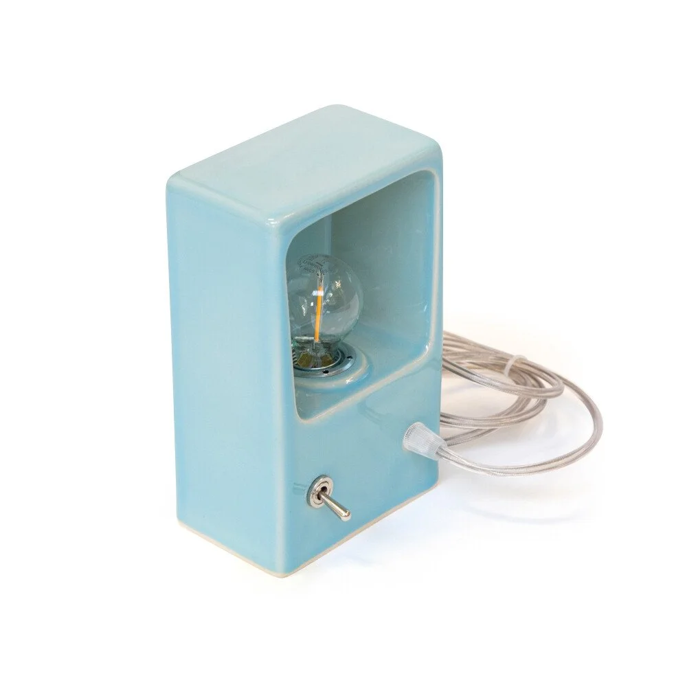 Piet_Hein_Eek-One_Mold_Lamp-Light_Blue-1.jpg