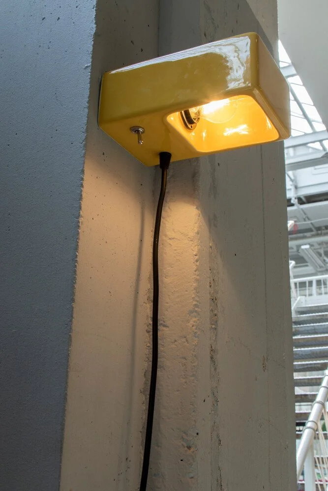 Piet_Hein_Eek-One_Mold_Lamp-yellow-mood-1-25.jpg