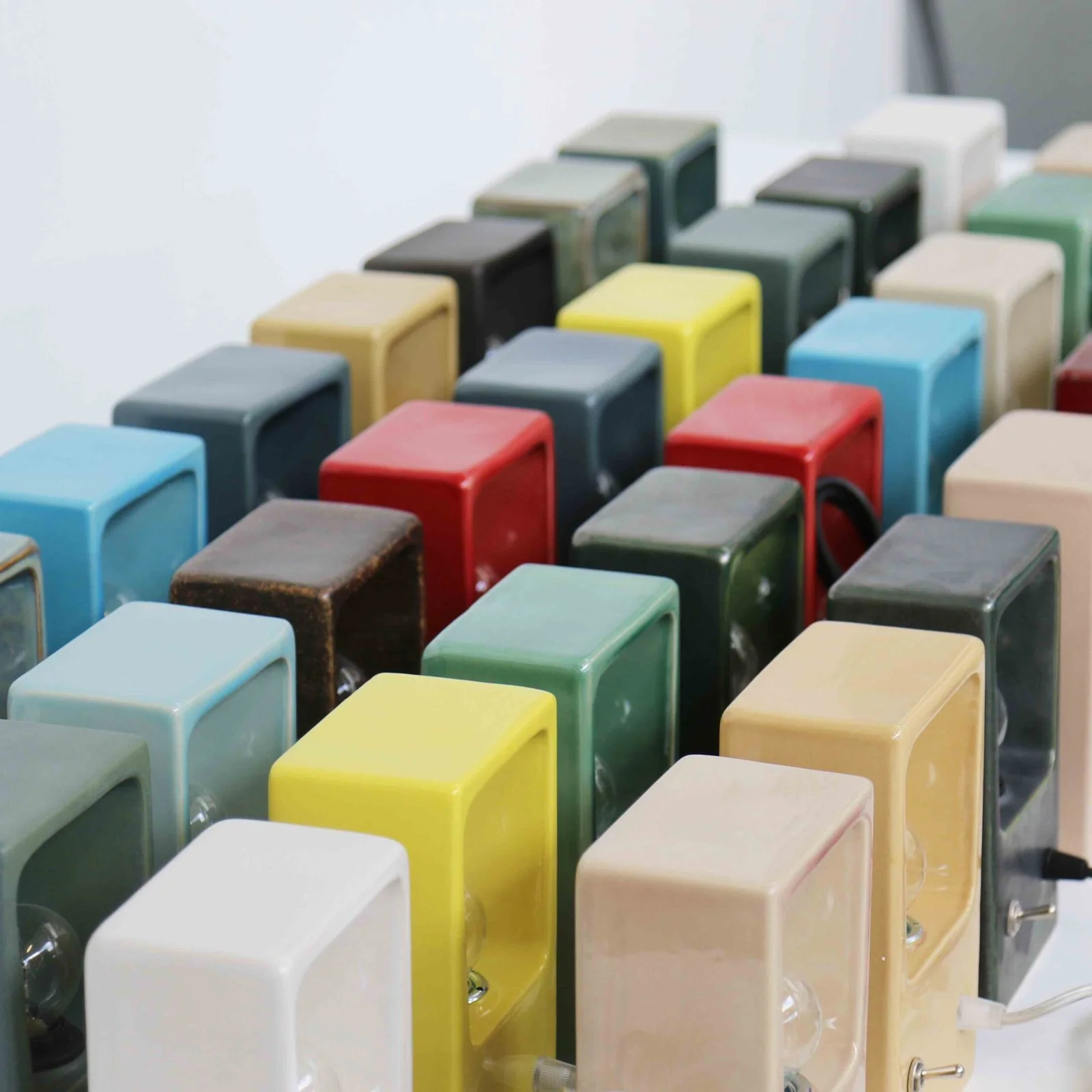 PHE-eenmallamp-ceramic-scaled-1.jpg