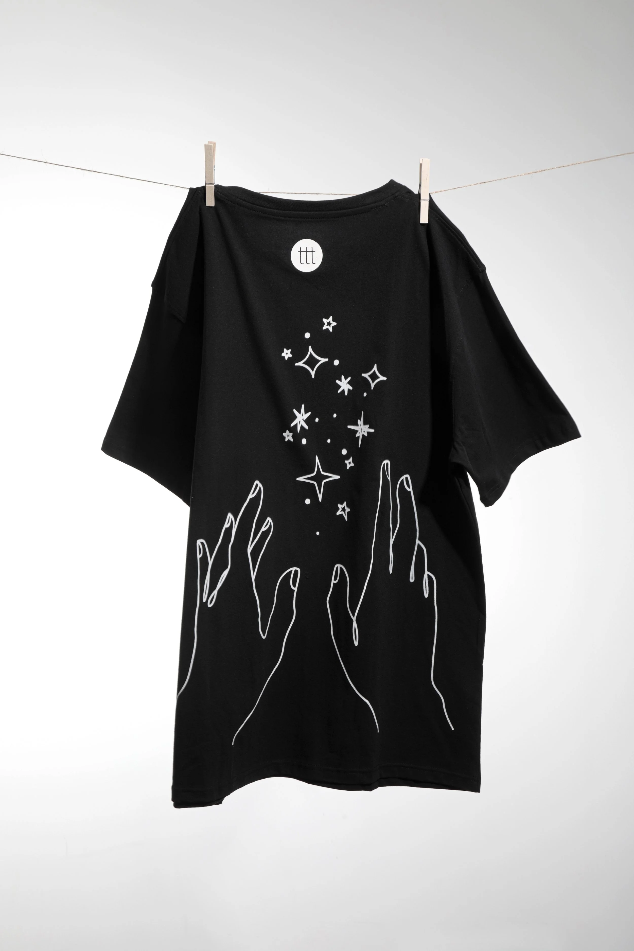 I0159858_Cosmic Creations TTT_Windblown Shirt-2.jpg