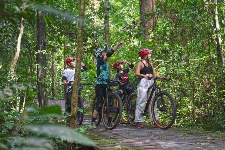 Enjoy guided Junhle Cycling at Borneo Rainforest Lodge