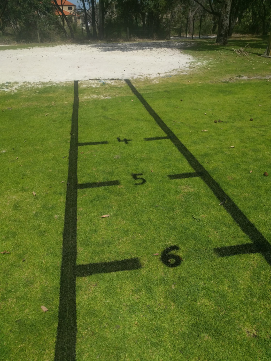 long-jump-run-up-with-numbers.jpg