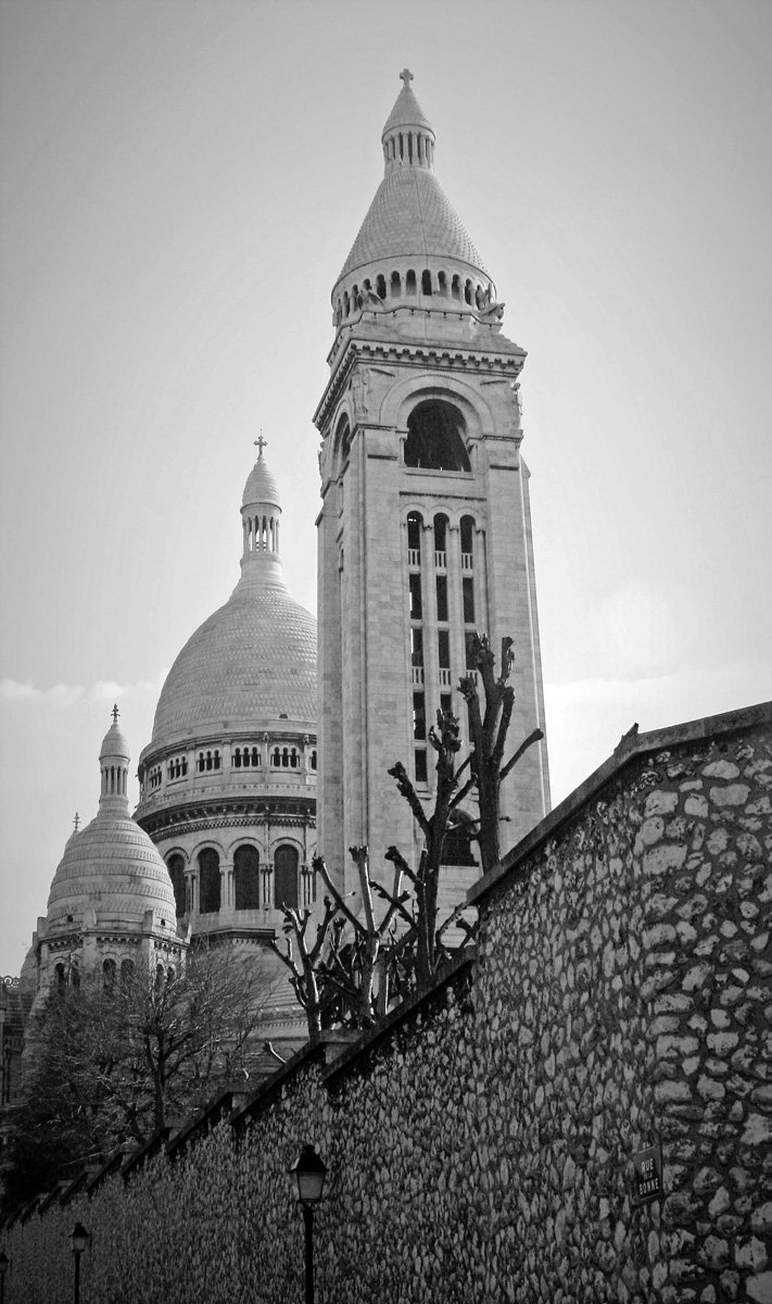 Sacre-coeur by Jim Oates