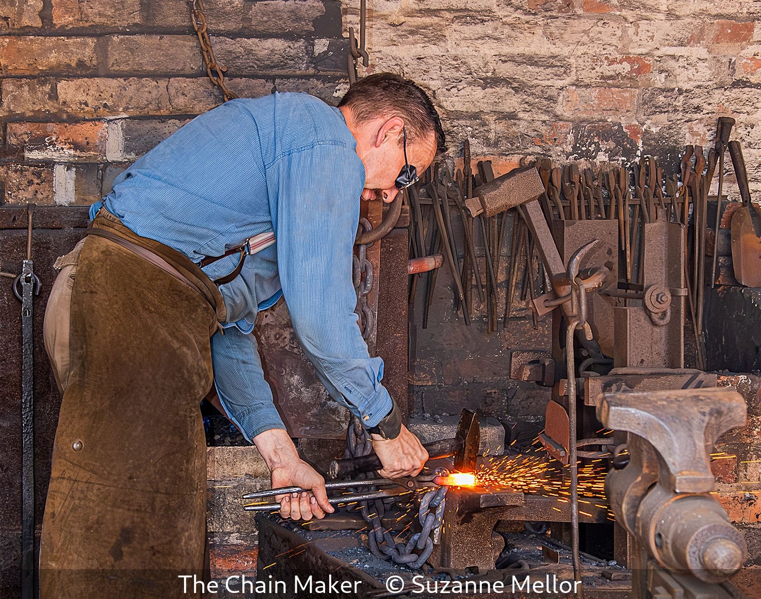 18_The Chain Maker_Suzanne Mellor_.jpg