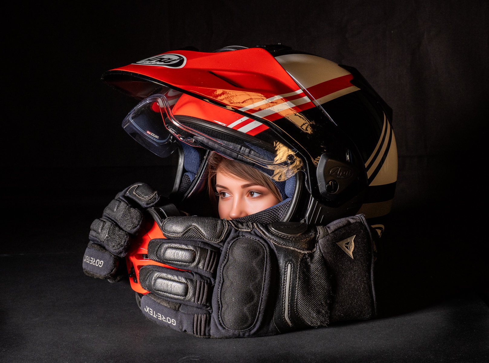 Magic Helmet by Robert Harding 20 pts