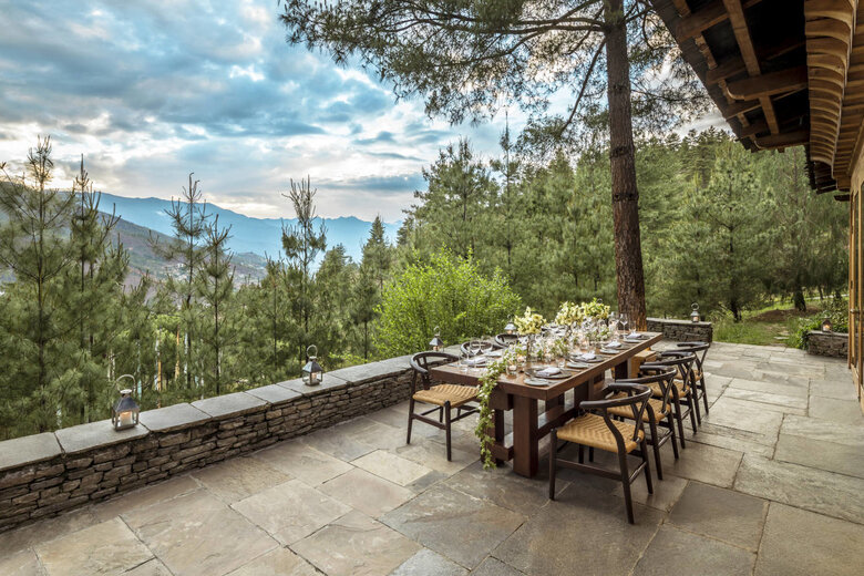   COMO Uma Paro, Breakfast setup Terrace Villa  