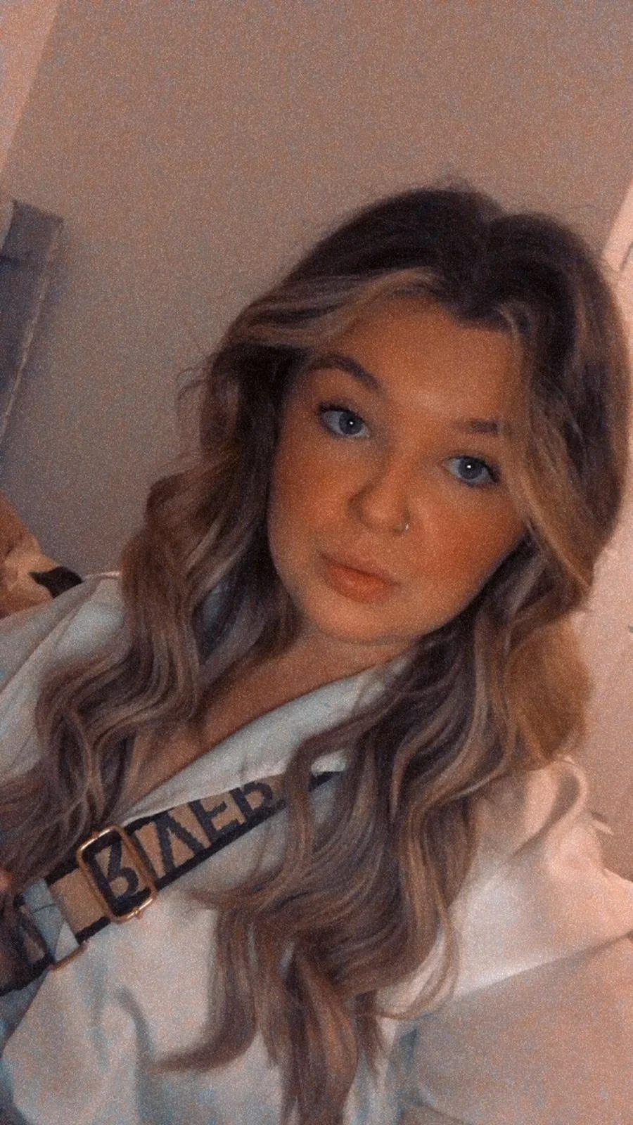 Holly - Apprentice