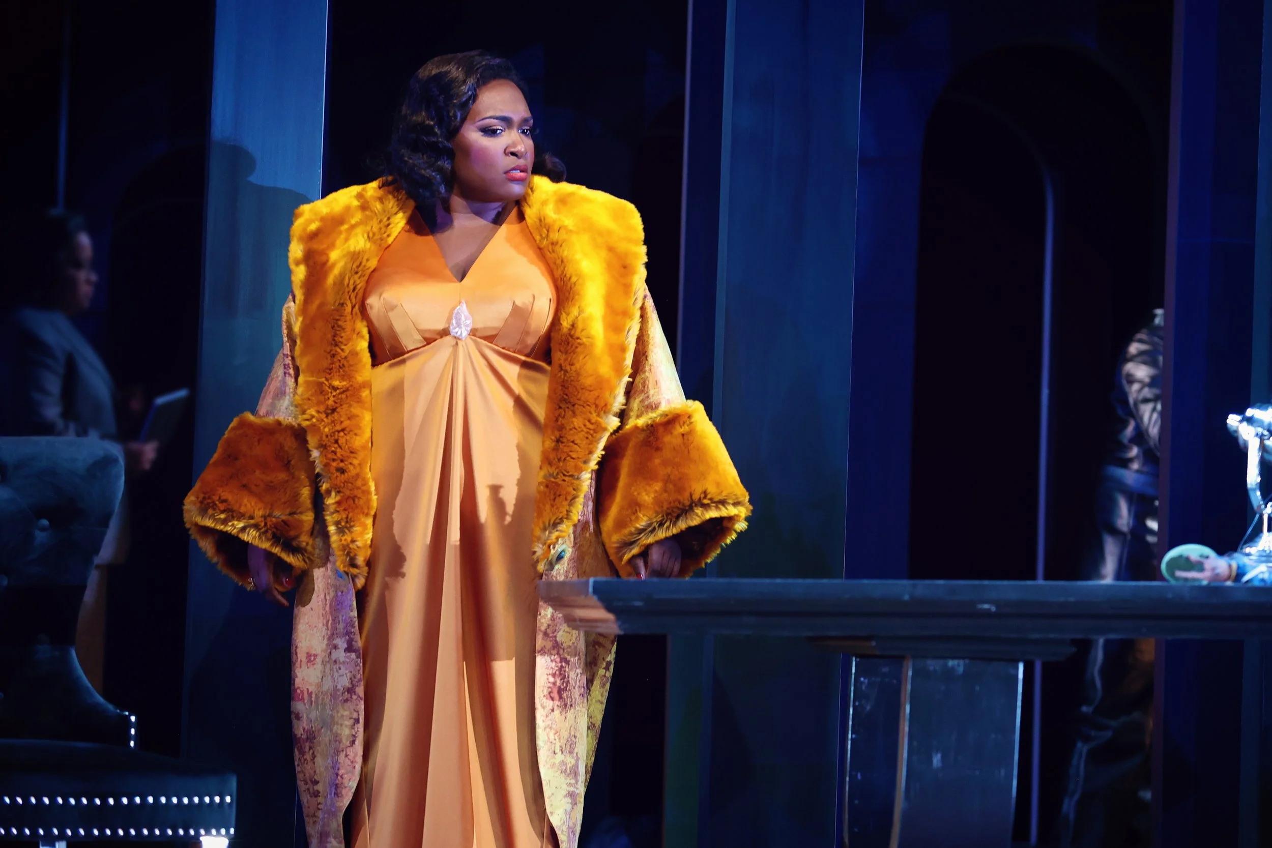 9-TOSCA (c) Curtis Brown .jpg