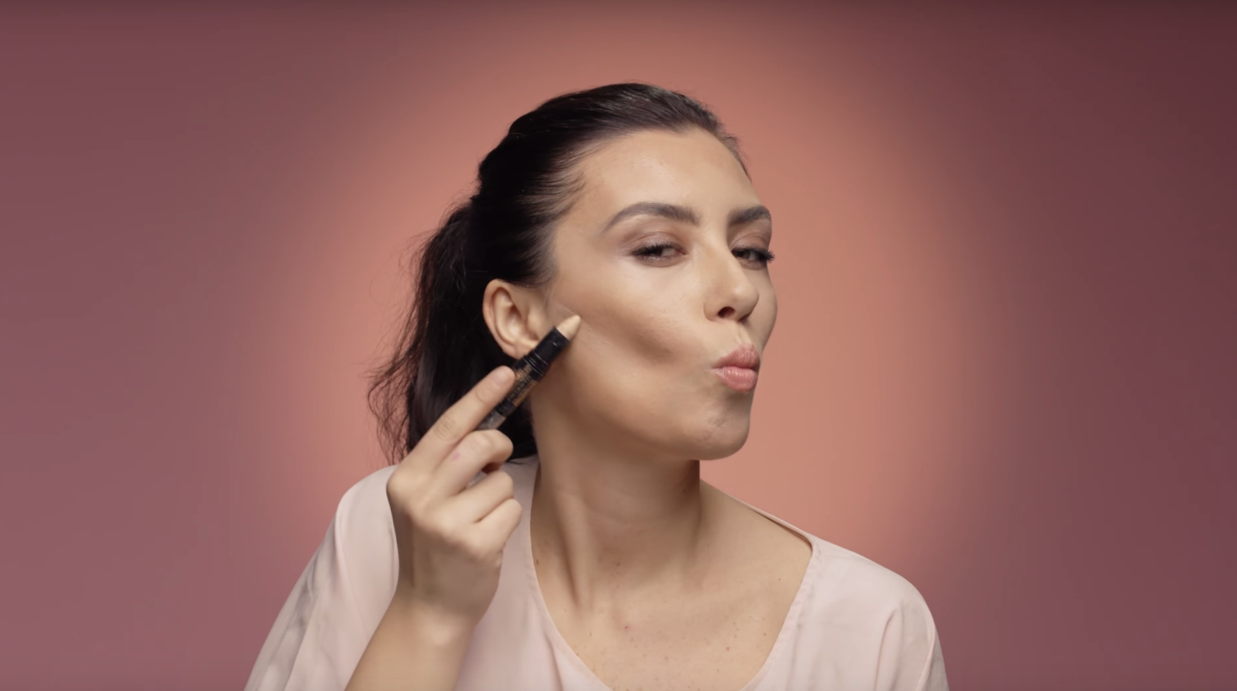 The Lazy Girl's Guide to Contouring & Highlighting | Avon