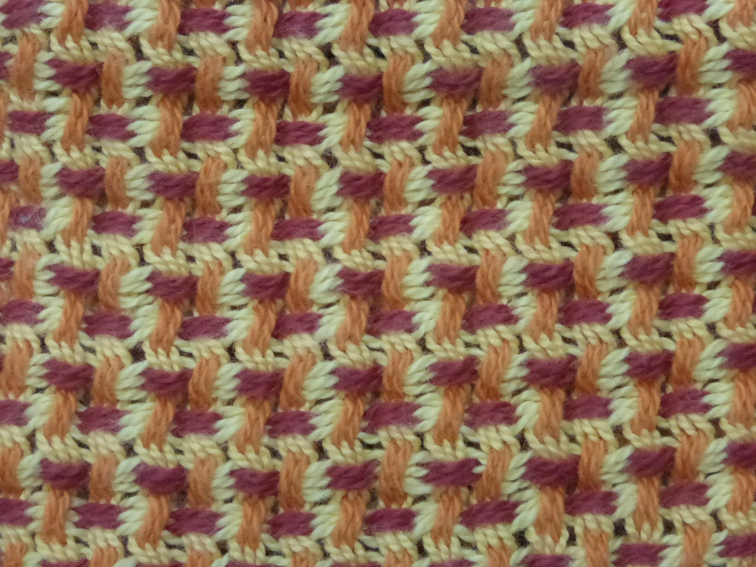 Huck Lace on Four Shafts