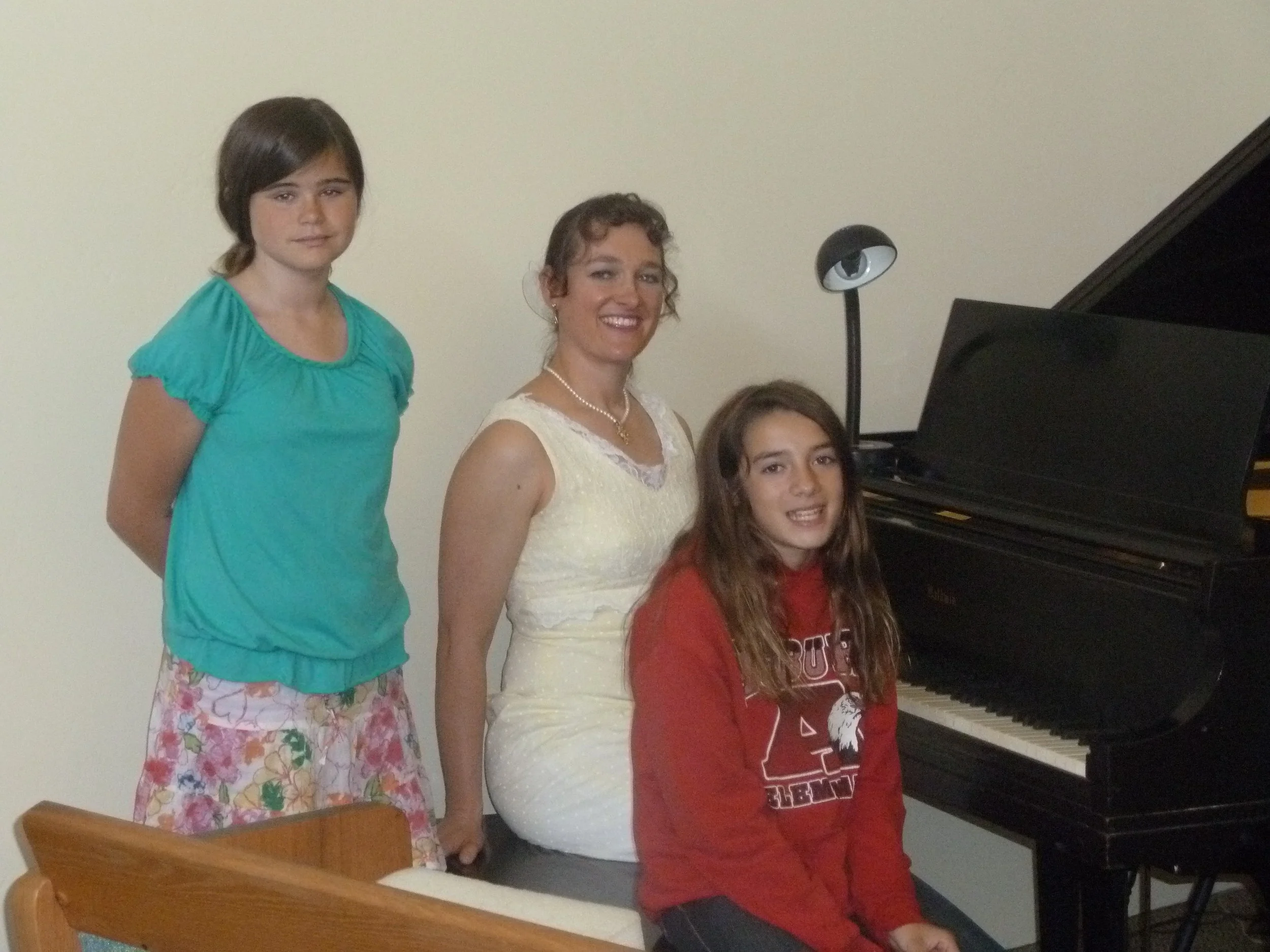 Music Students Perform in Recital with Natasha Ragland