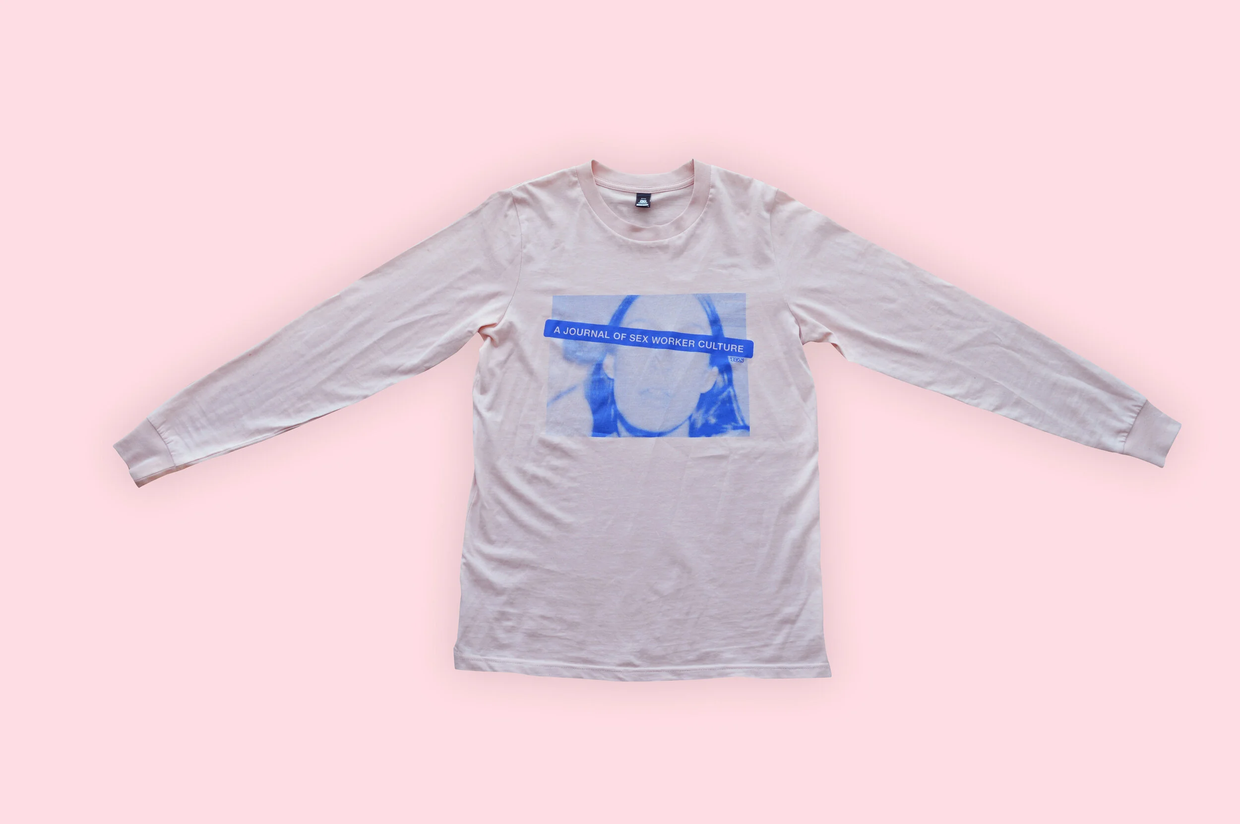 TØSLongSleeve_DeepEtch_PinkBackground_Shadow.jpg