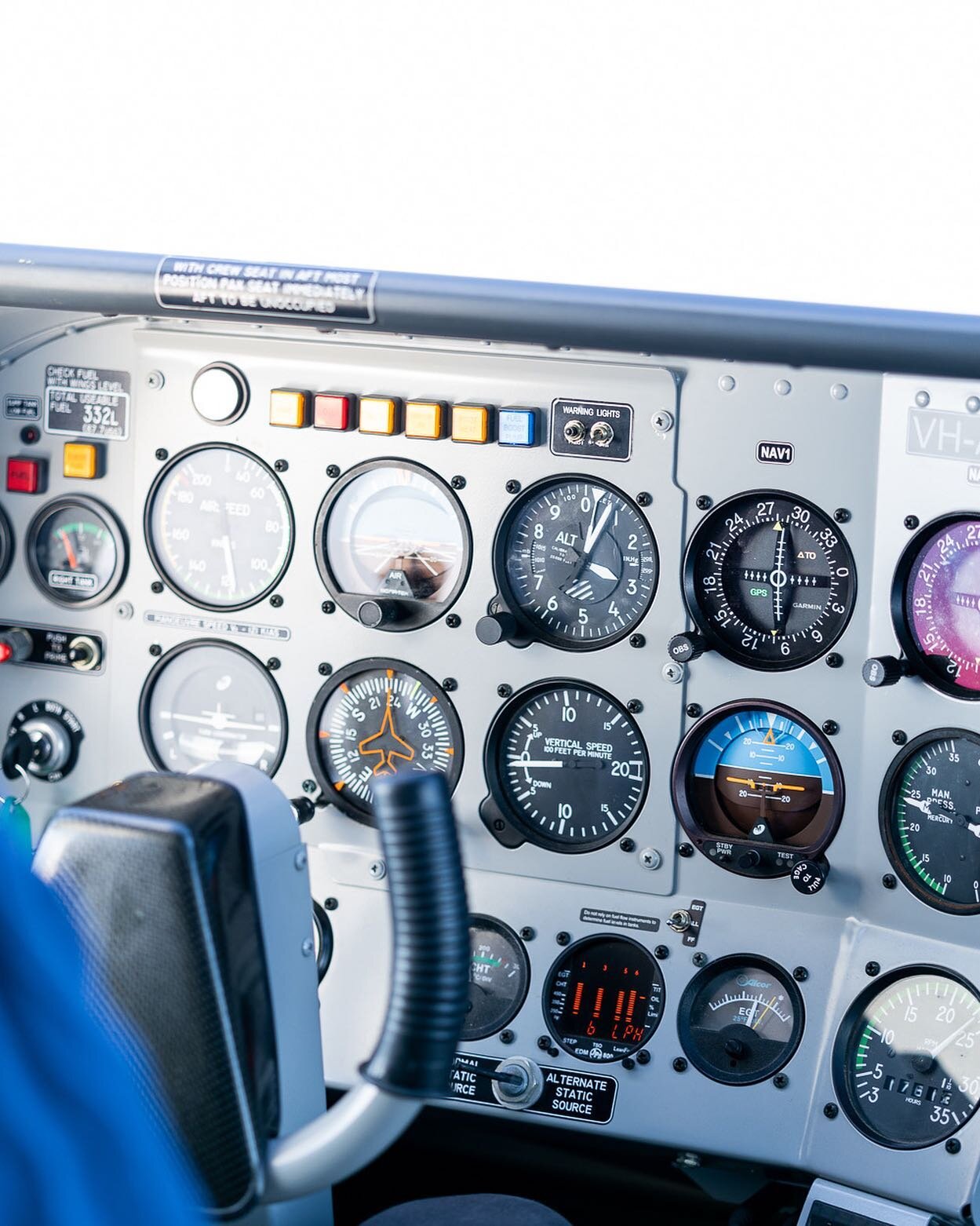 Take a peek into what our pilots see in the airvan! ✈️

#aviation #flying #flindersislandaviation #tasmania #tas #discovertasmania #flyingintasmania #northeasttasmania #adventure #travel #uniquecharters #experince #team #community #airvan #community 