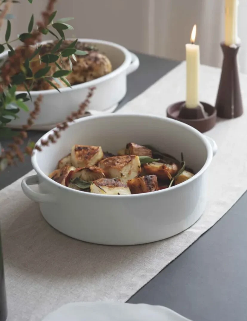 White Enamel Roasting Tin