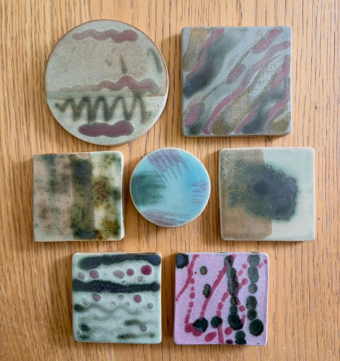 Glaze and surface tests just using using copper and chrome tin pinks. I really enjoy playing around and experimenting. #glazetests #testtiles