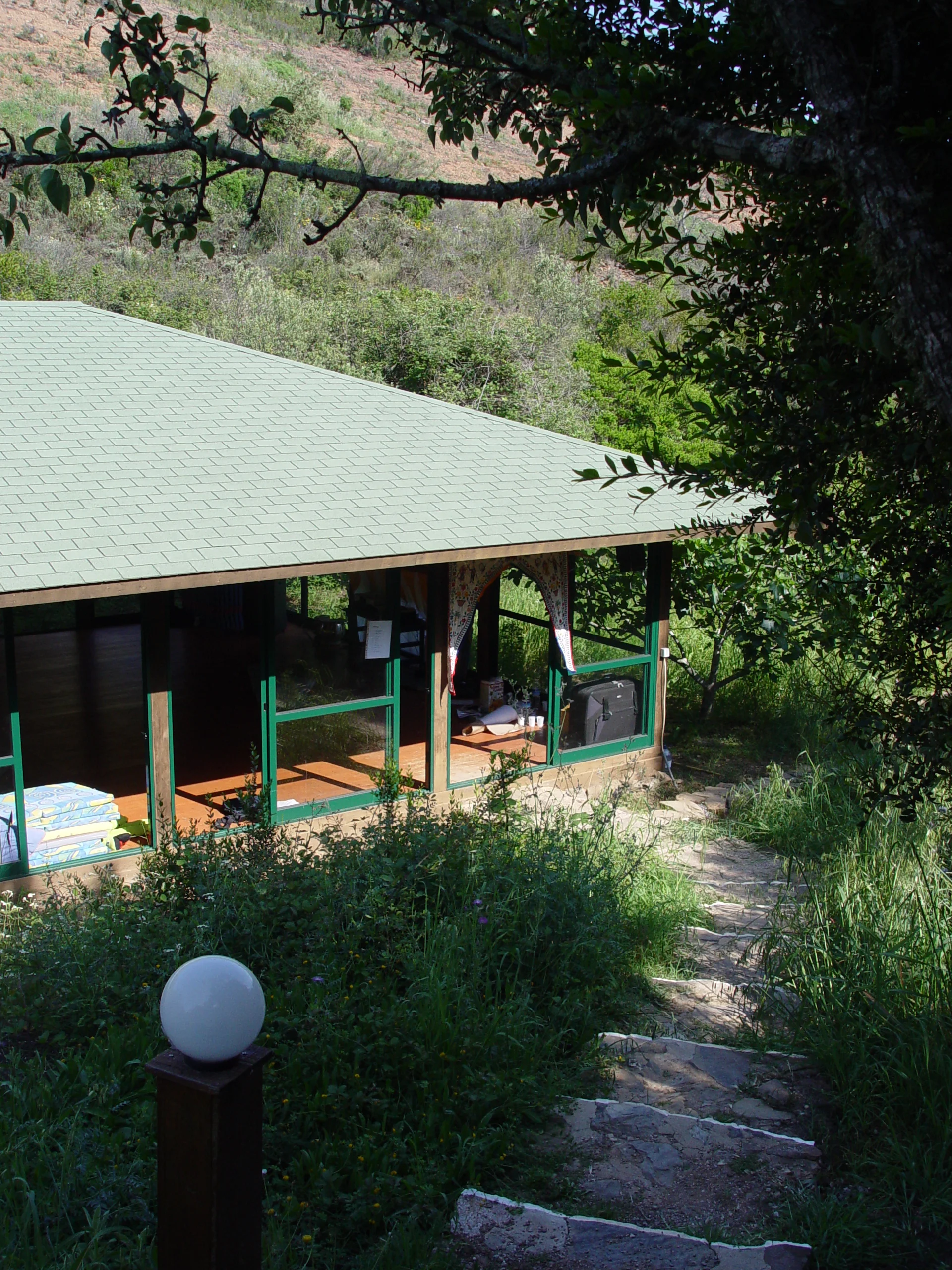 Valley space with steps.JPG