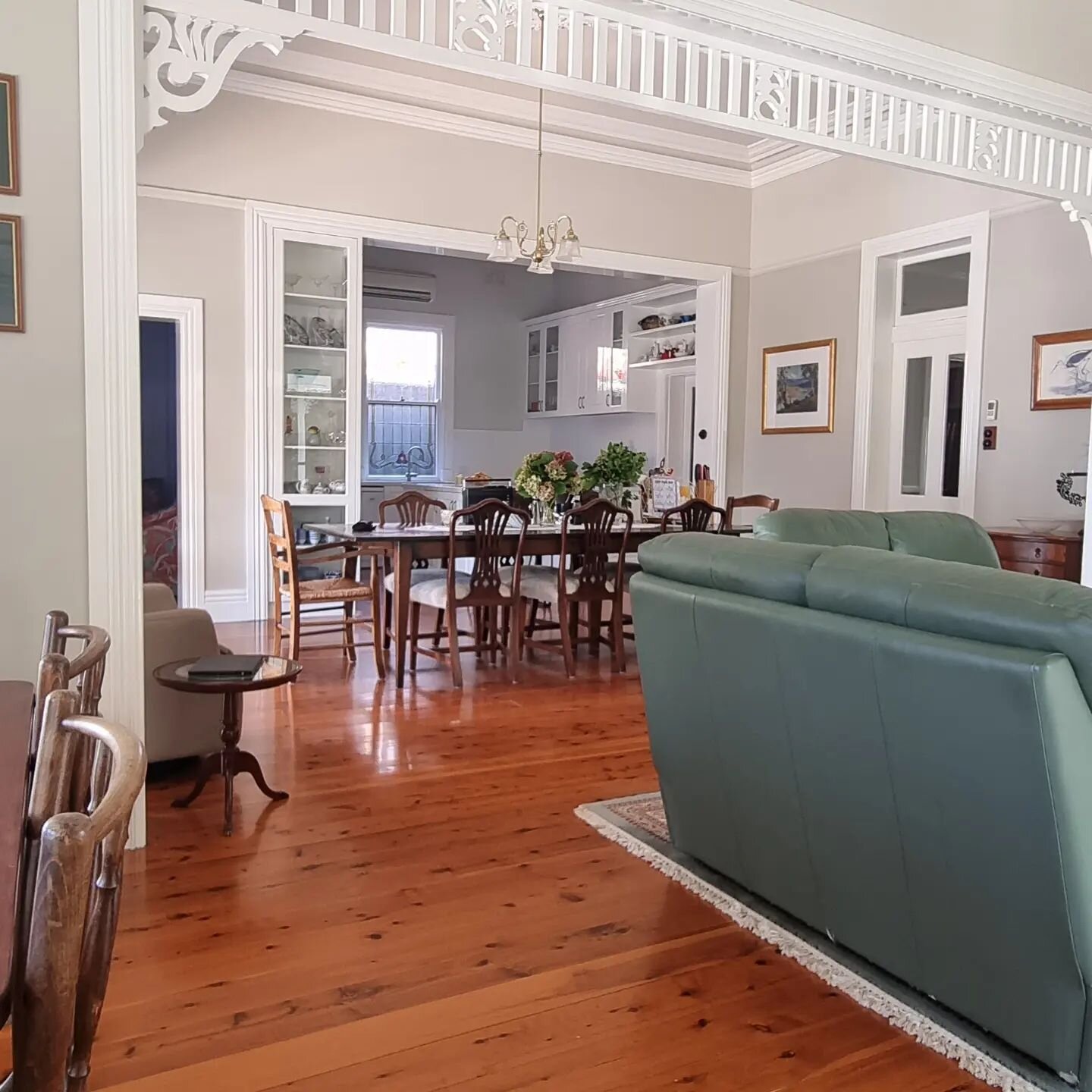 A job from last year with no room being identical in colour scheme. 24 unique colours/sheen levels for each surface throughout the 4 bedroom home