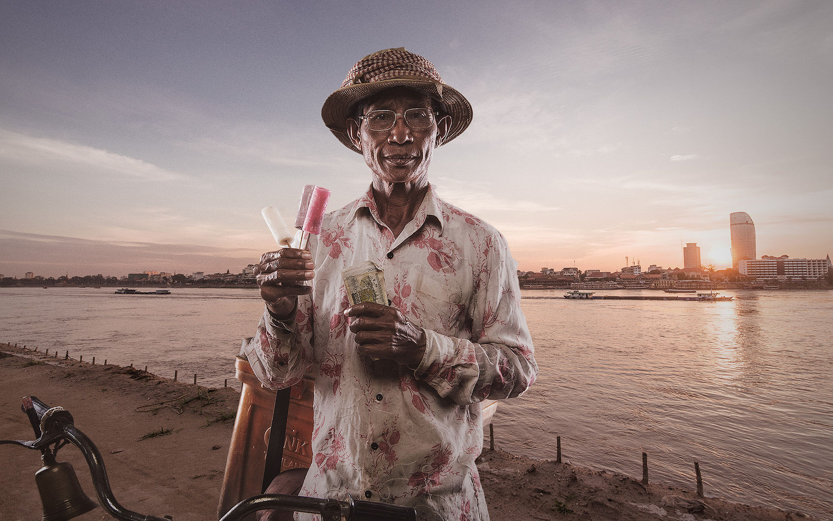 cambodian-portrait-khmer-ice-cream-man.jpg