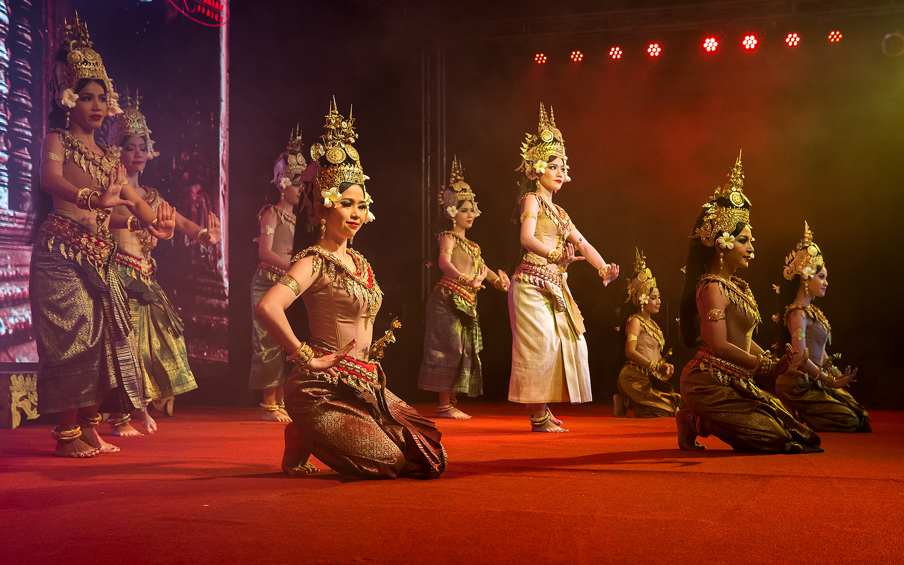 Apsara Dance Show Phnom Penh