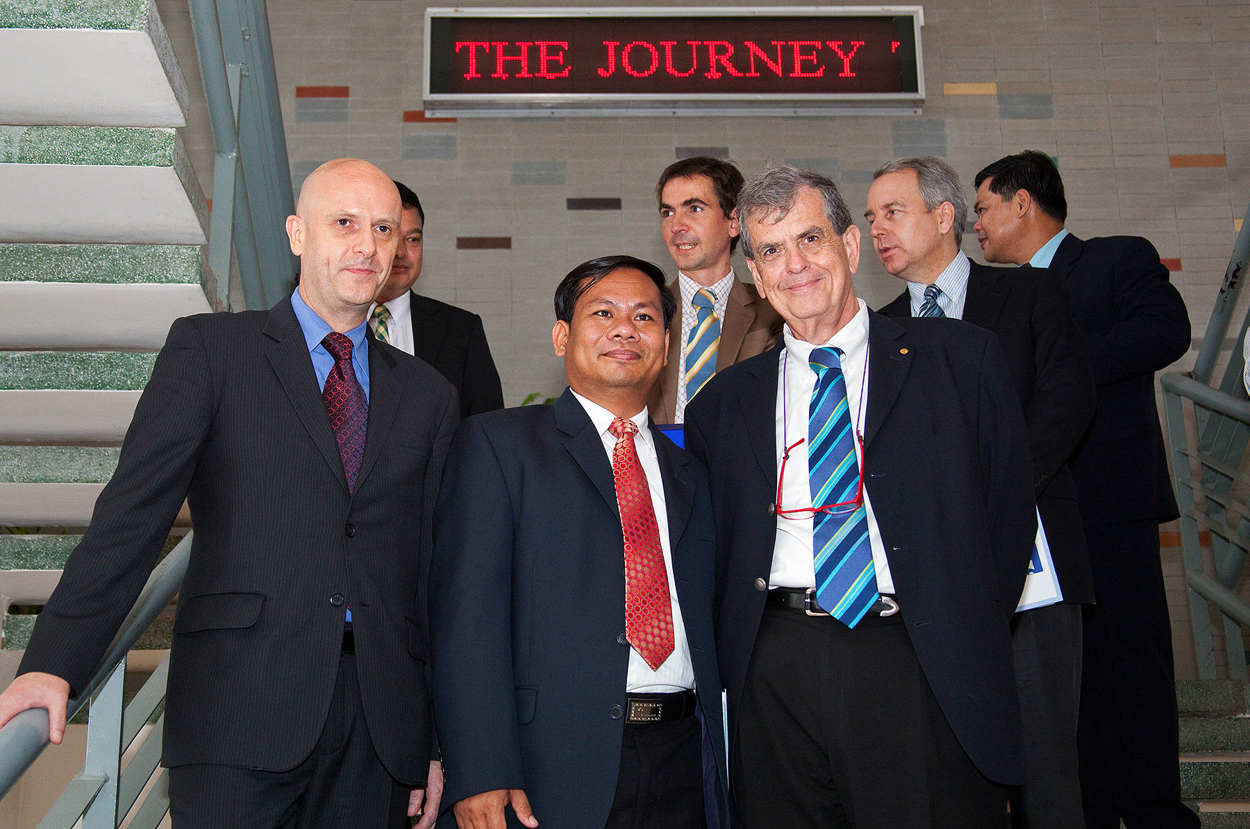 'Prof. Aaron J. Ciechanover, Uwe Morawetz Phnom Penh Royal University, Bridges, Int. Peace Foundation