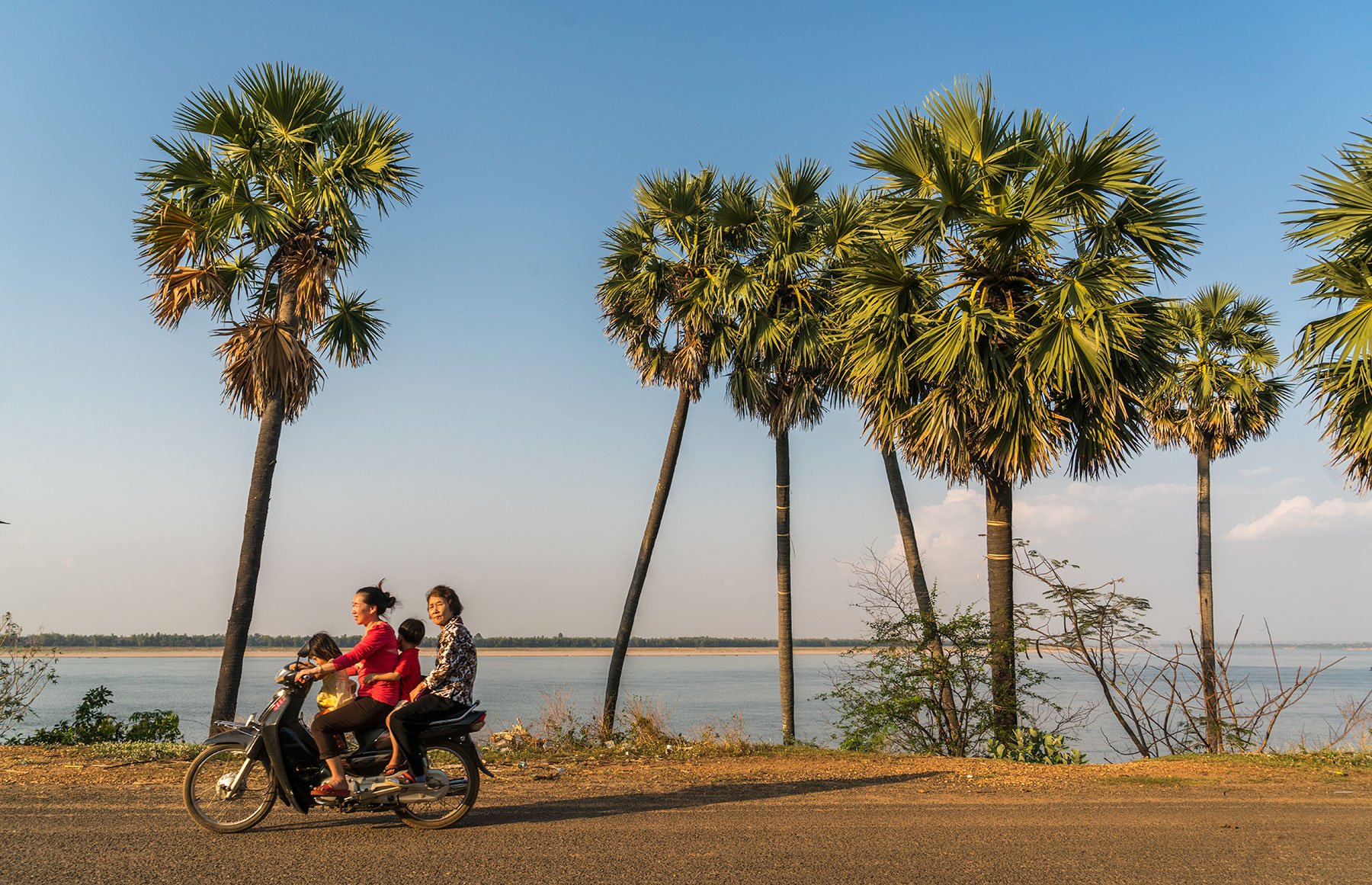 Chhlong Riverside Promenade