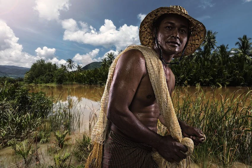 fisherman-cambodia-net-portrait-kampot.jpg