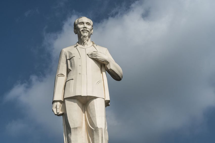 ho-chi-minh-statue-vietnam.jpg