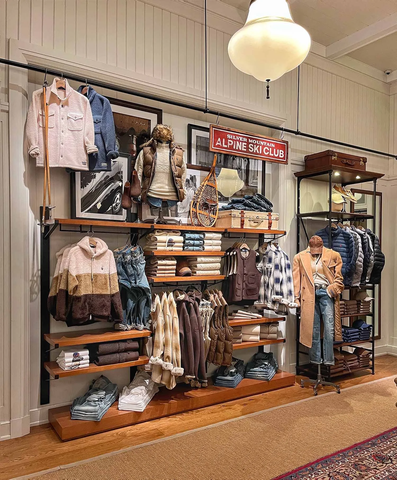 Ralph_Lauren_2749-Visual_Merchandising_made_by_Melike.jpg