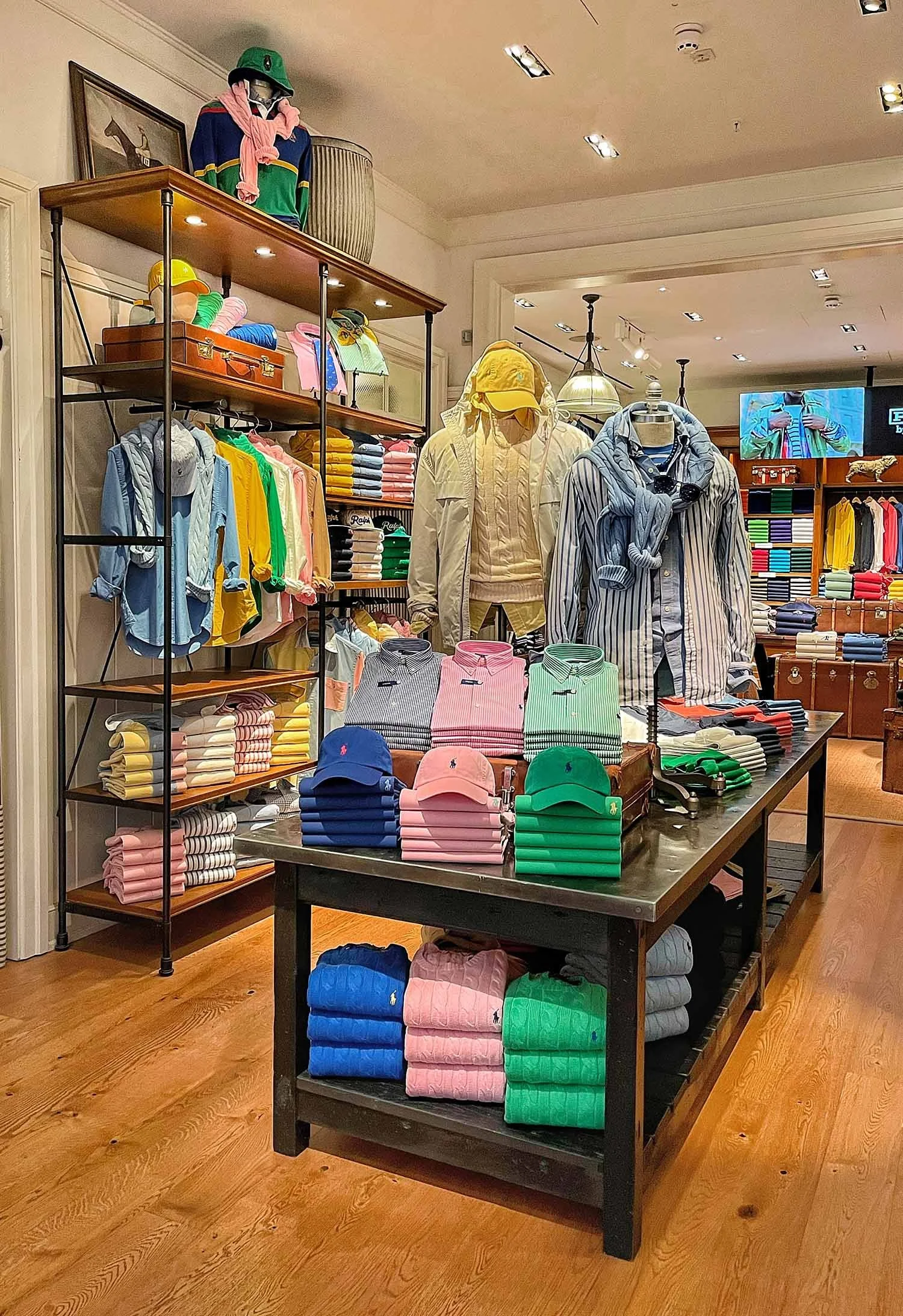 Ralph_Lauren_4390-Visual_Merchandising_made_by_Melike.jpg