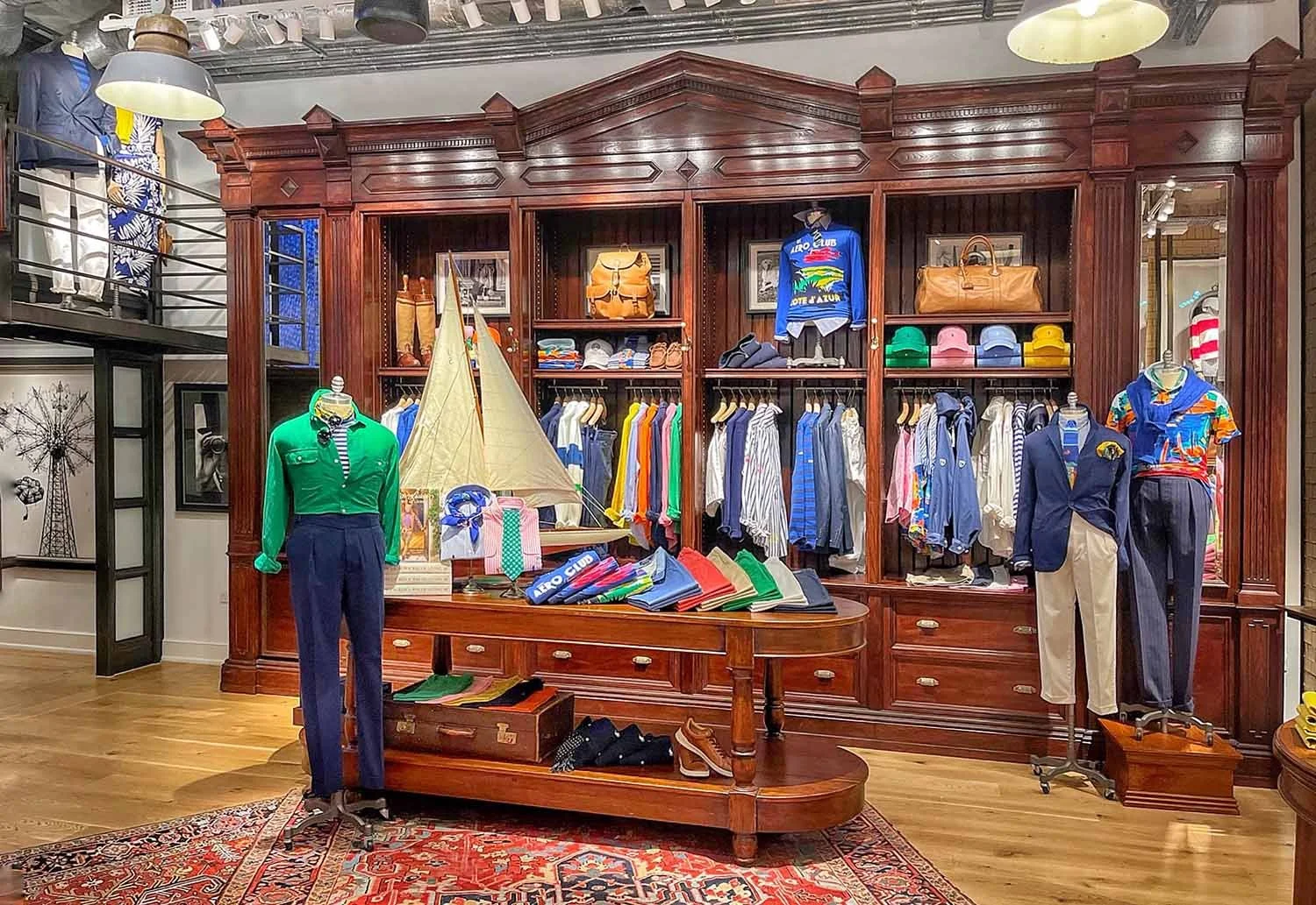 Ralph_Lauren_5060-Visual_Merchandising_made_by_Melike.jpg