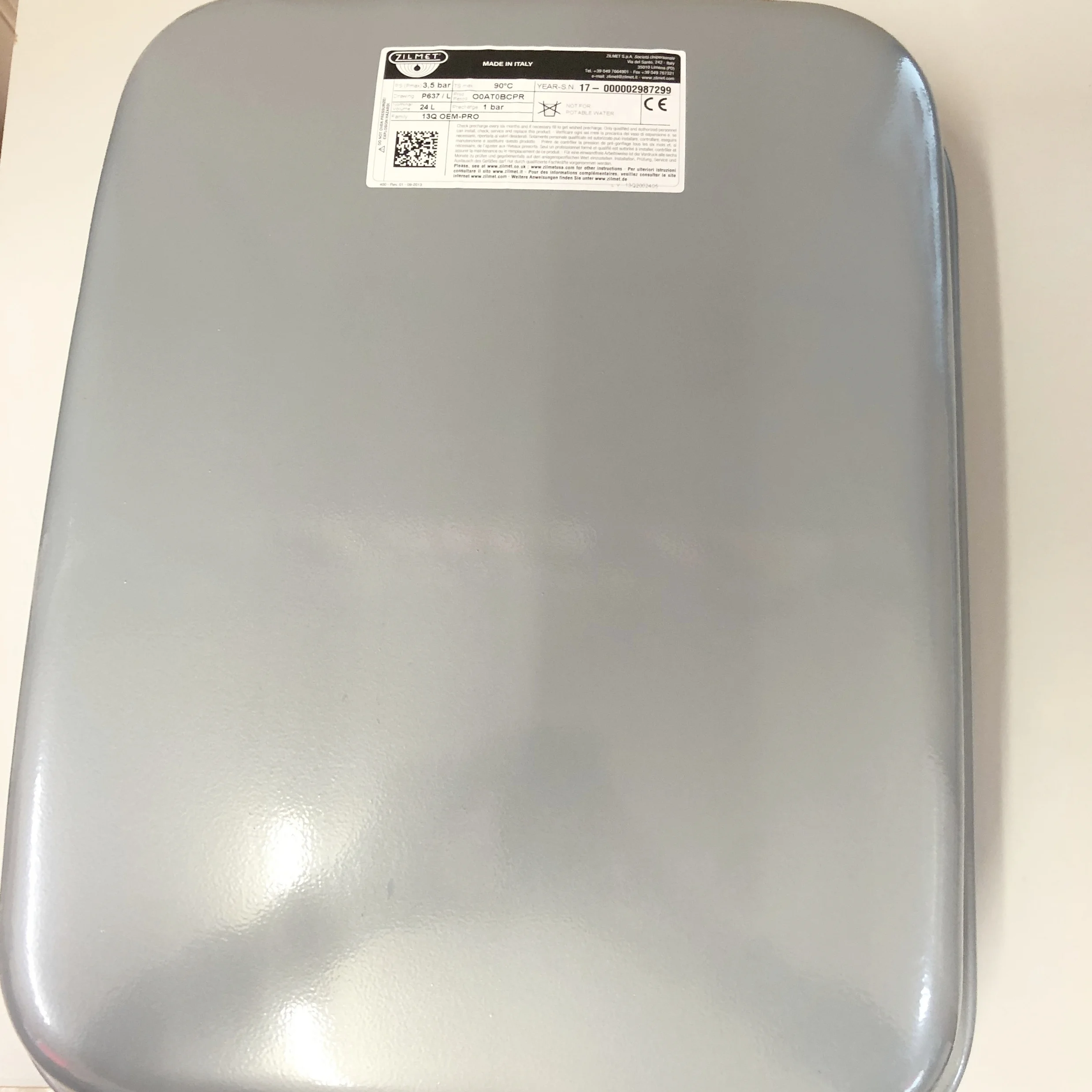 Grant 24 Litre Expansion Vessel VBS124