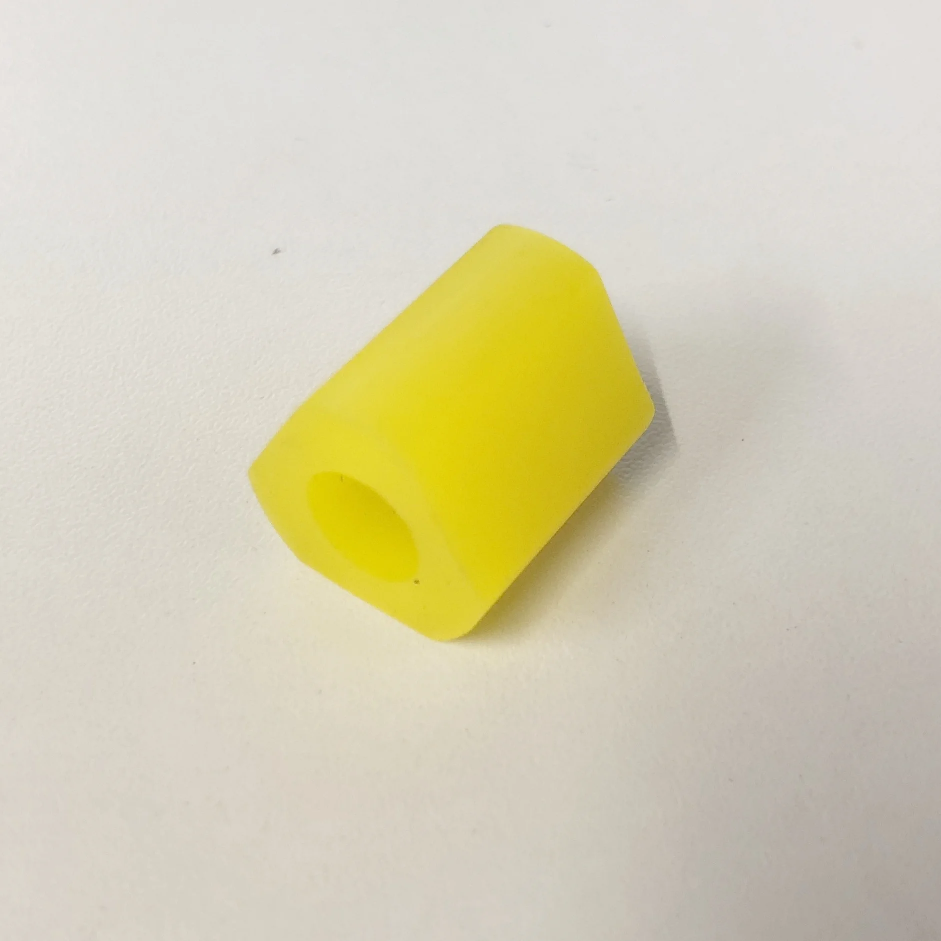 Stanley Yellow Triangular Coupling BFC2018