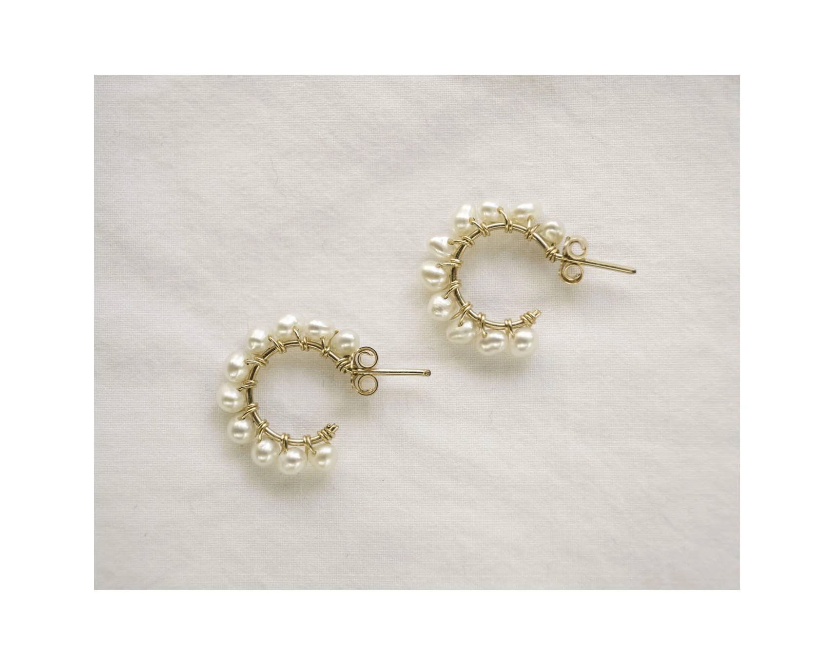 ALKYMI Ariel Earrings Pearl2.jpg